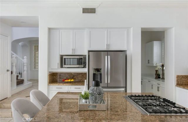 30 Winslow Street, Ladera Ranch, CA 92694