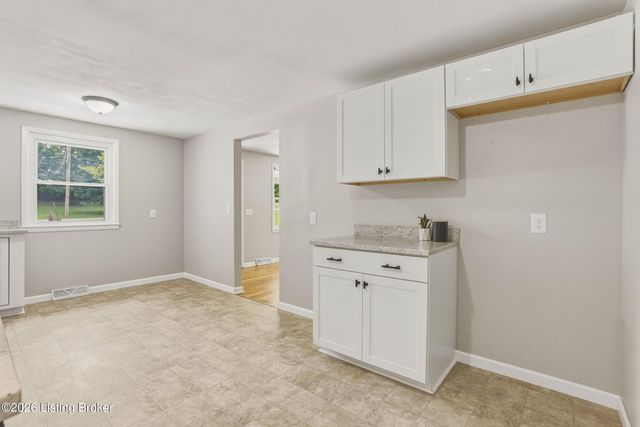 803 Otter Creek Rd, Vine Grove, KY 40175