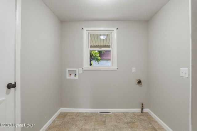 803 Otter Creek Rd, Vine Grove, KY 40175