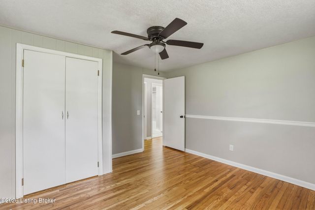 803 Otter Creek Rd, Vine Grove, KY 40175