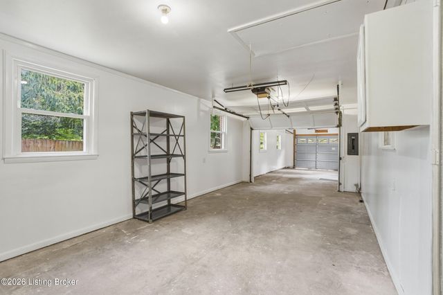 803 Otter Creek Rd, Vine Grove, KY 40175