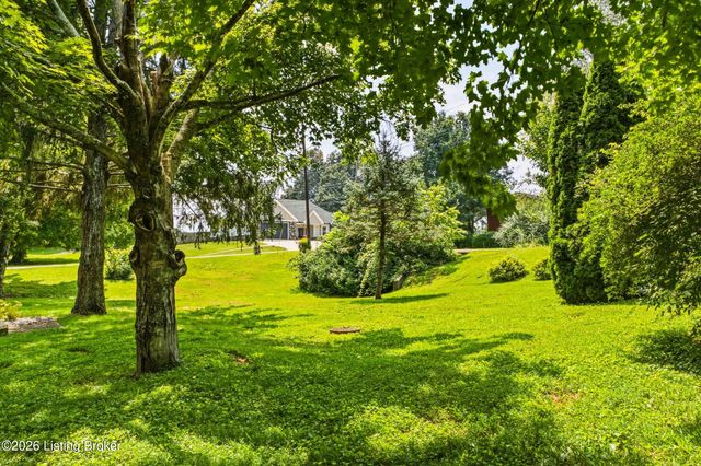 803 Otter Creek Rd, Vine Grove, KY 40175