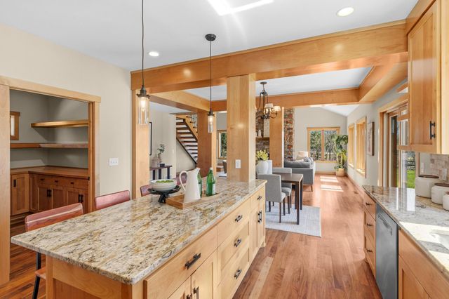 5041 Dominick Drive, Minnetonka, MN 55343