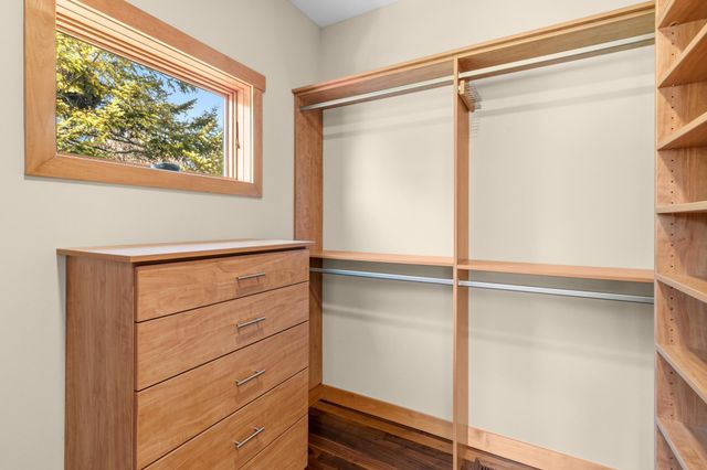 5041 Dominick Drive, Minnetonka, MN 55343