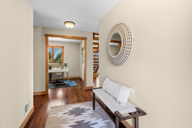 5041 Dominick Drive, Minnetonka, MN 55343