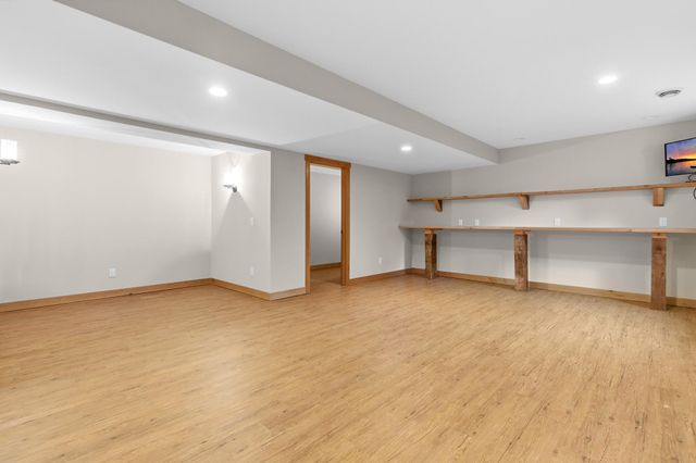 5041 Dominick Drive, Minnetonka, MN 55343