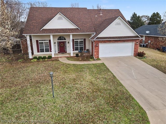 5805 Meadow Brook Drive, Fort Smith, AR 72916