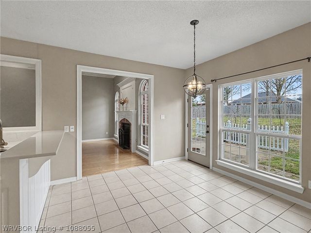 5805 Meadow Brook Drive, Fort Smith, AR 72916