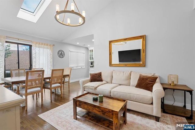 555 Riverside Avenue 12, Rutherford, NJ 07070