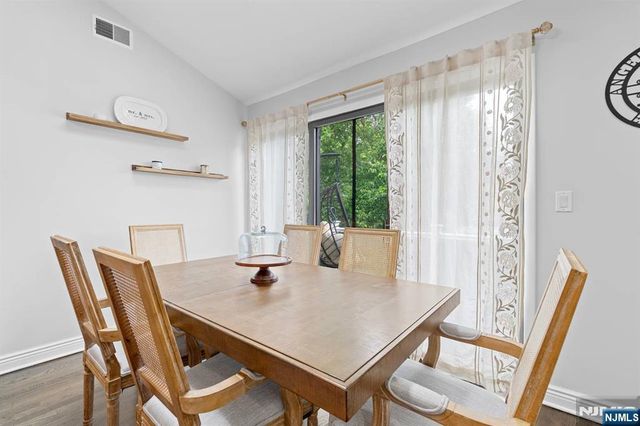 555 Riverside Avenue 12, Rutherford, NJ 07070