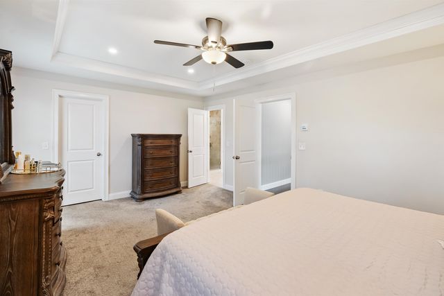 44 Sheffield Street, Windham, NH 03087