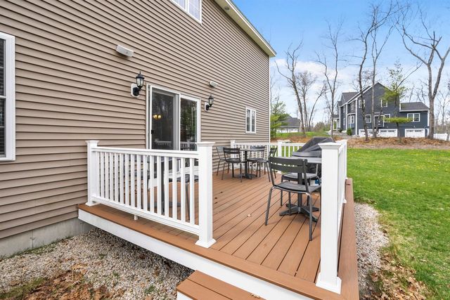 44 Sheffield Street, Windham, NH 03087