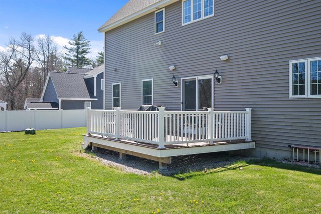 44 Sheffield Street, Windham, NH 03087