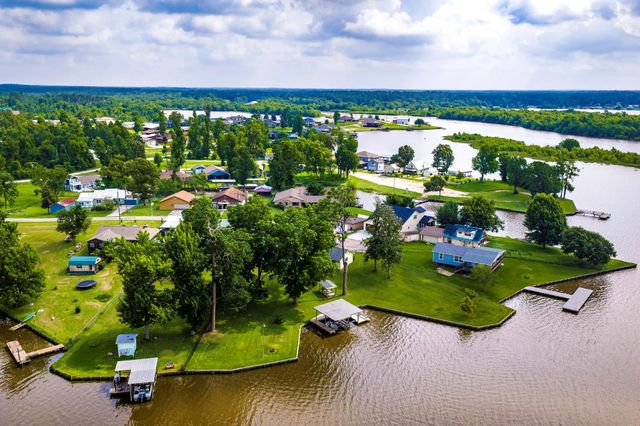 234 Mayhaw, Onalaska, TX 77360