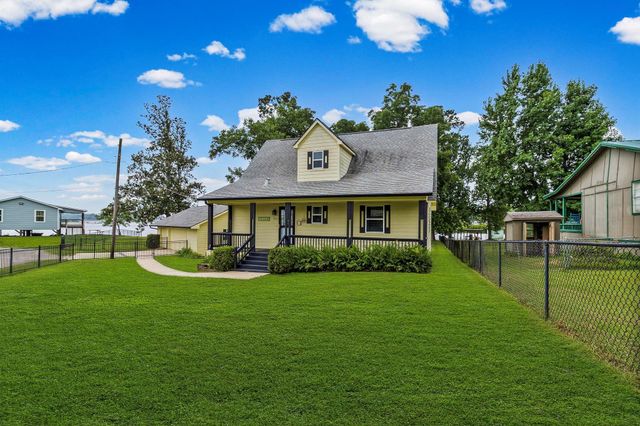234 Mayhaw, Onalaska, TX 77360
