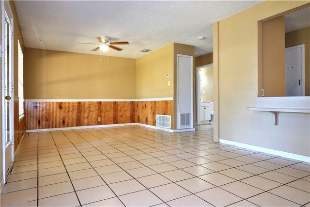 114 Acacia Arch St, Portland, TX 78374