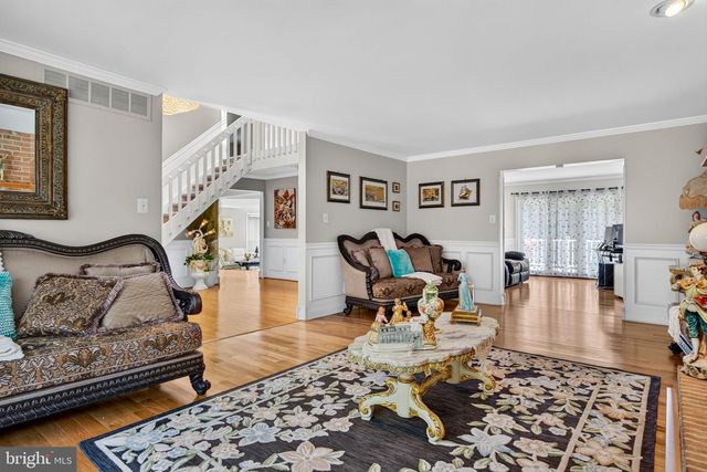 13 WILDERNESS DR, Voorhees, NJ 08043