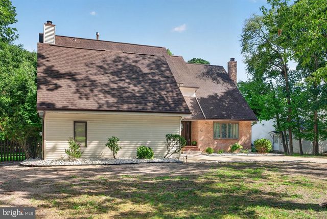 13 WILDERNESS DR, Voorhees, NJ 08043