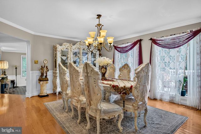 13 WILDERNESS DR, Voorhees, NJ 08043