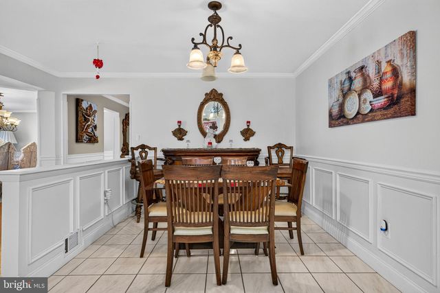 13 WILDERNESS DR, Voorhees, NJ 08043