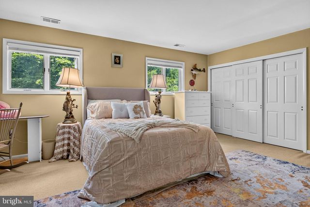 13 WILDERNESS DR, Voorhees, NJ 08043