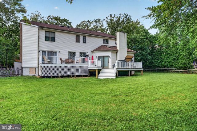 13 WILDERNESS DR, Voorhees, NJ 08043