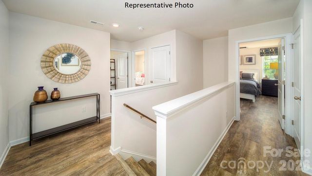 1361 37th Avenue Lane NE, Hickory, NC 28601