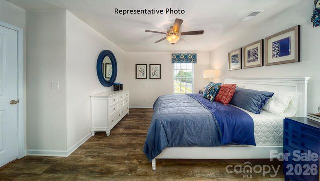 1361 37th Avenue Lane NE, Hickory, NC 28601