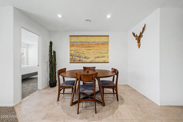 1573 E SQUIRE Drive, Casa Grande, AZ 85122