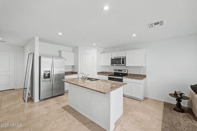 1573 E SQUIRE Drive, Casa Grande, AZ 85122