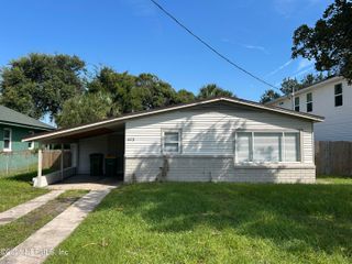 623 5TH Avenue S, Jacksonville Beach, FL 32250
