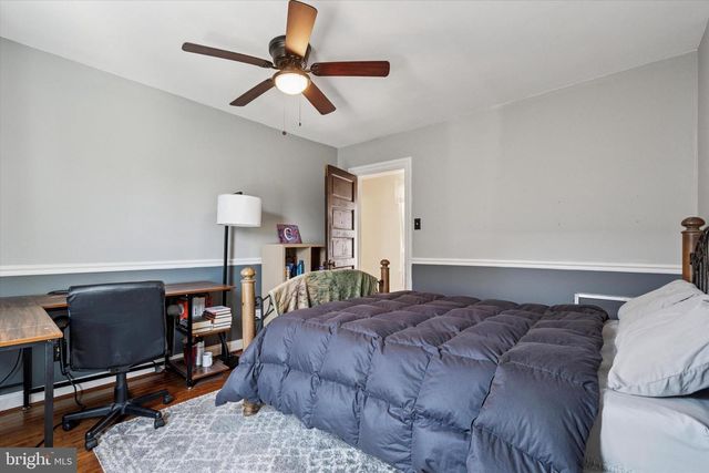 32 W CENTRAL AVE, Paoli, PA 19301