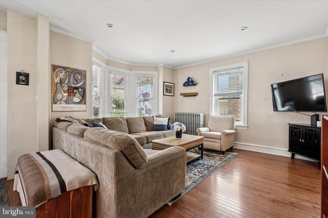 32 W CENTRAL AVE, Paoli, PA 19301