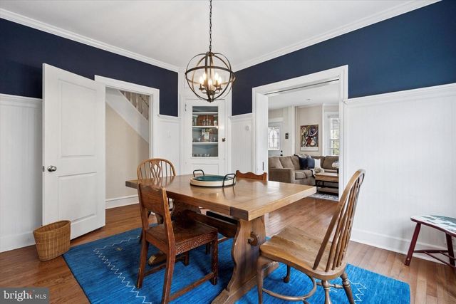 32 W CENTRAL AVE, Paoli, PA 19301