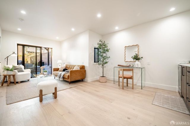 622 19th Avenue, San Francisco, CA 94121