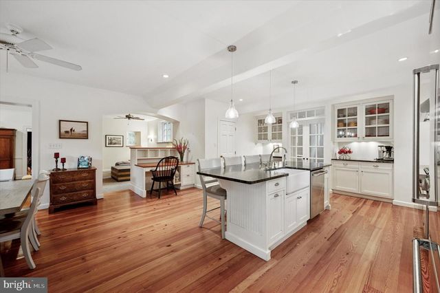 7004 WISSAHICKON AVE, Philadelphia, PA 19119