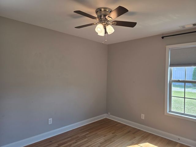 4927 Minnis Rd, Springfield, TN 37172