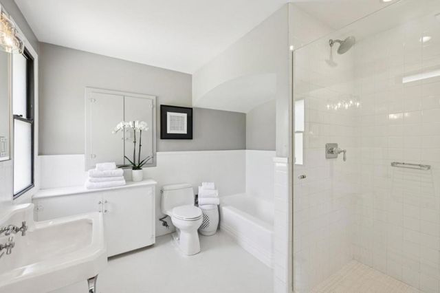 3362 Woodside Road, Woodside, CA 94062