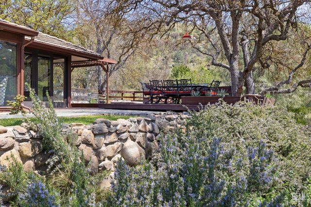 4227 Poso Flat Road, Bakersfield, CA 93308