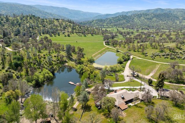 4227 Poso Flat Road, Bakersfield, CA 93308