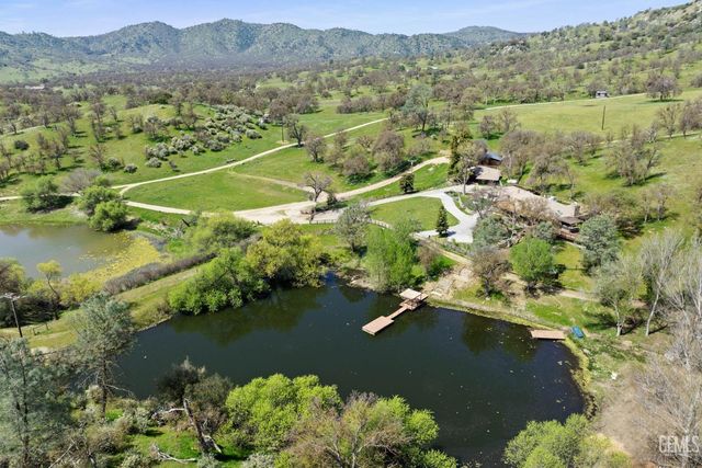 4227 Poso Flat Road, Bakersfield, CA 93308