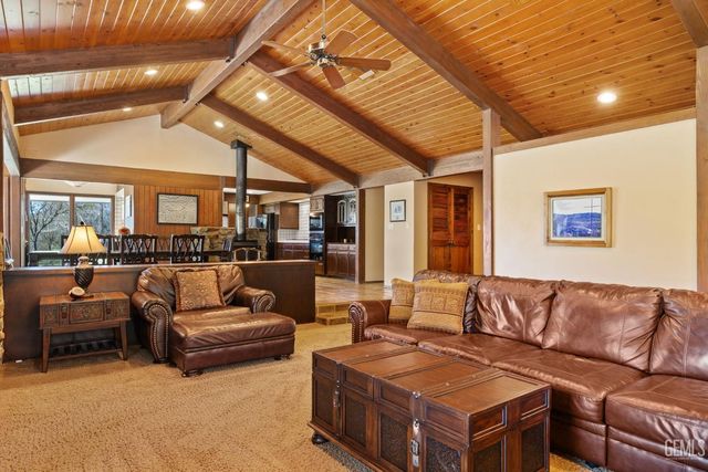 4227 Poso Flat Road, Bakersfield, CA 93308