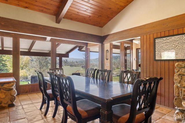 4227 Poso Flat Road, Bakersfield, CA 93308