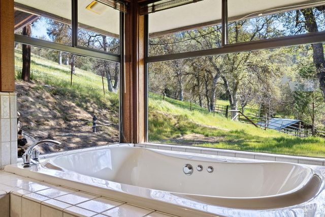 4227 Poso Flat Road, Bakersfield, CA 93308