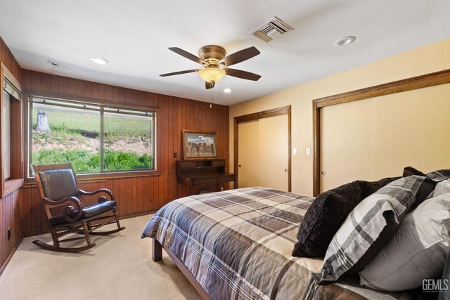 4227 Poso Flat Road, Bakersfield, CA 93308