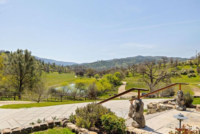 4227 Poso Flat Road, Bakersfield, CA 93308