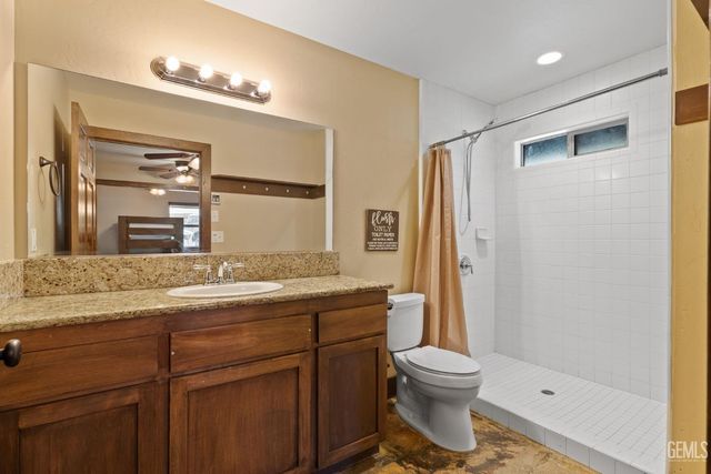 4227 Poso Flat Road, Bakersfield, CA 93308