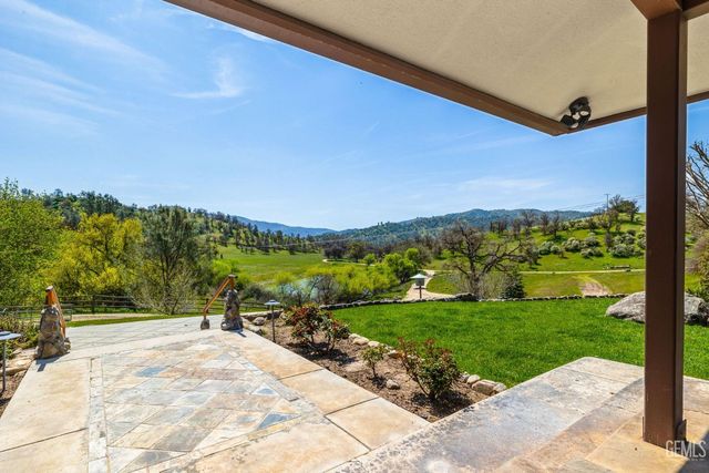 4227 Poso Flat Road, Bakersfield, CA 93308