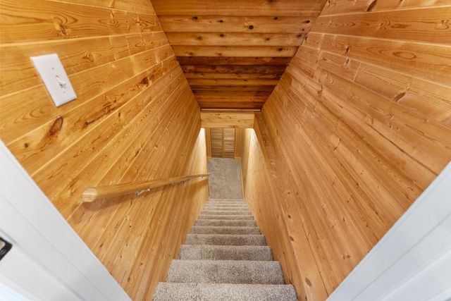 1654 Holly Trail, Ogilvie, MN 56358