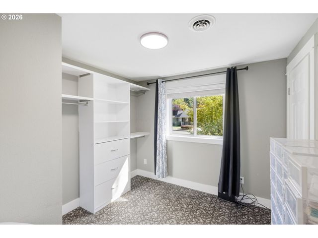 1316 Ne 9TH Way, Battle Ground, WA 98604